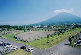 秀峰・羊蹄山が一望できる「きたろくグラウンド」