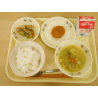 10月20日　ごはん　チキンスープ　野菜メンチカツ　ツナの和風サラダ　牛乳