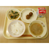 9月29日　ごはん　鶏ごぼう汁　きんぴら肉団子　小松菜サラダ　牛乳