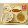9月30日　菜めしごはん　春雨スープ　白身魚フライ　チキンビーンズサラダ　牛乳