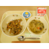 9月25日　鶏じゃがの味噌照り丼　小松菜の味噌汁　お月見ゼリー　牛乳