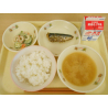 9月9日　ごはん　じゃがいもと玉葱の味噌汁　いわしの生姜煮　ちくわサラダ　牛乳